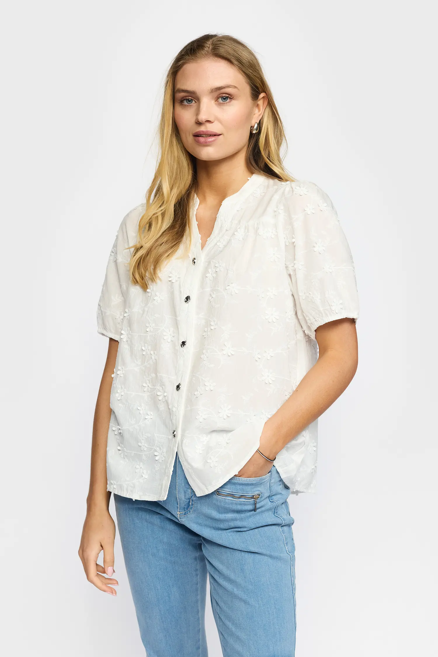 10214411557 100 WHITE Extra 1