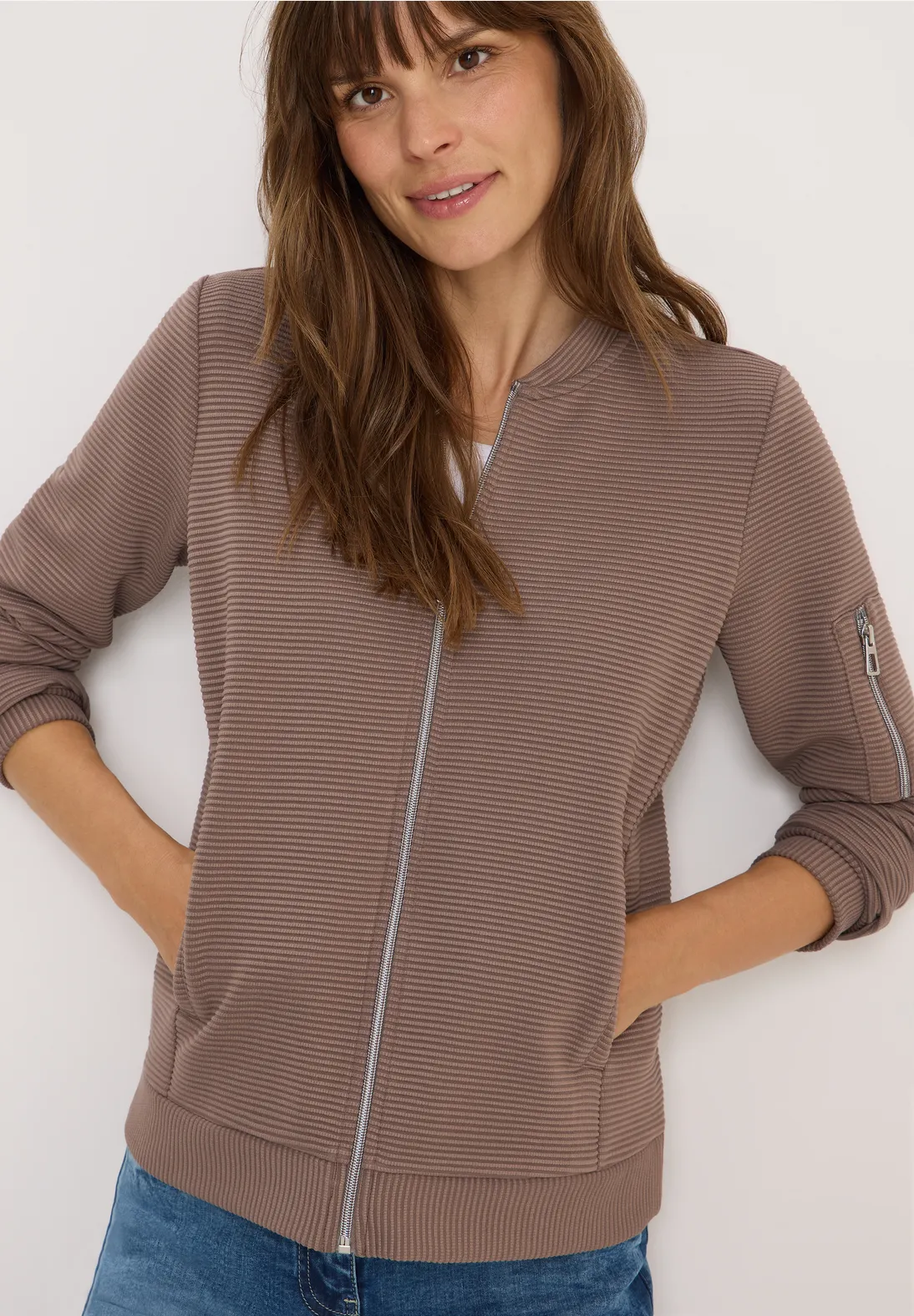 B32403417188XS 4063042790083 7 m