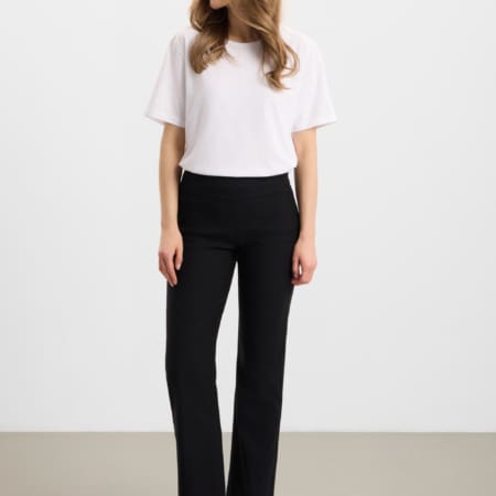 101130 99000 Black Extra 1