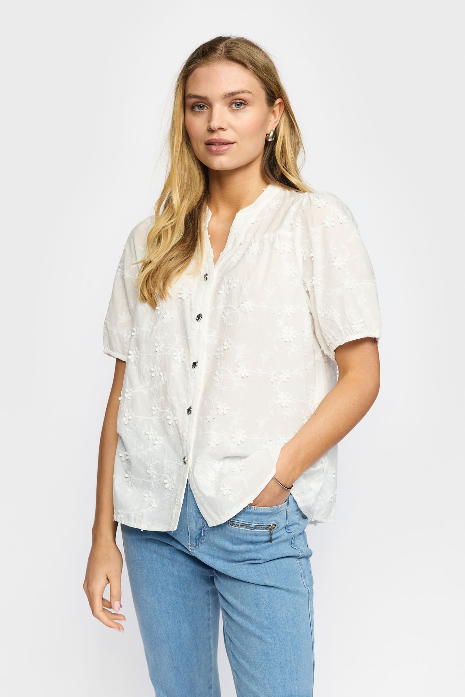 10214411557 100 WHITE Extra 1