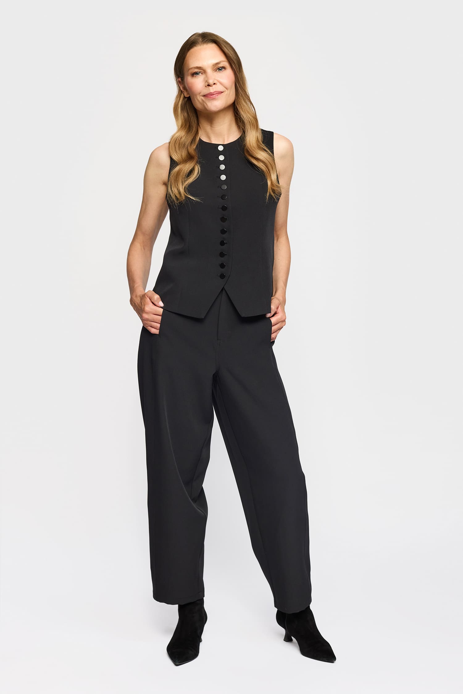10214411683 807 BLACK Extra 1